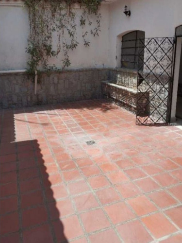 Tu Próximo Hogar Te Espera En Santa Mónica! Descubre Esta Espaciosa Casa De 500 M² Donde La Comodidad Y La Amplitud Se Fusionan. Ideal Para Crear Momentos Inolvidables. (cliente Directo) Fed