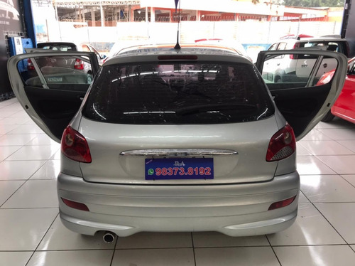 Imagem 11 de 13 de Peugeot 207 Quiksilver 1.6 T.flex Completo