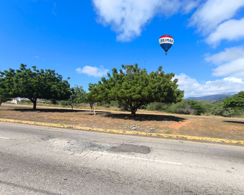 Terreno En Venta, Sector Guacuco, Arismendi, Isla De Margarita.