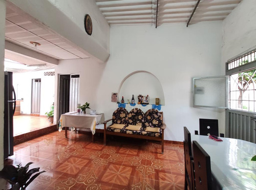 Casa En Venta En Cúcuta. Cod V25967