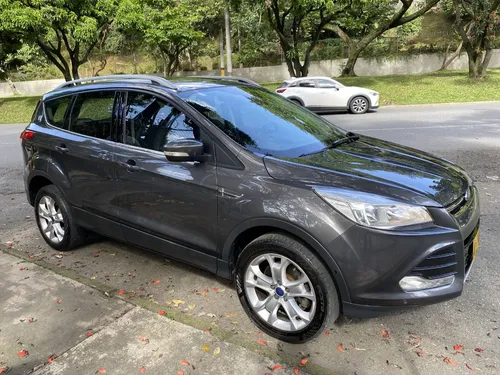 Ford Escape 2.0 Titanium
