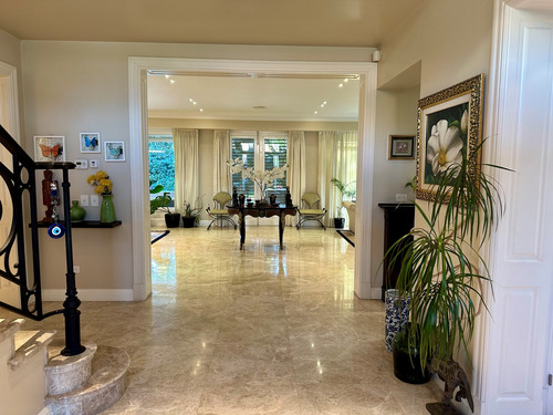 Casa En Venta En Martínez, San Isidro, G.b.a. Zona Norte