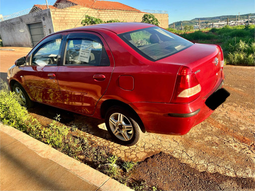 Toyota Etios 1.5 16v Xs 4p