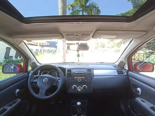 Nissan Tiida Tiida 1.8 SL 16V FLEX 4P MANUAL