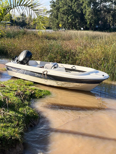 Lancha Eslora 4.42 Con Motor Mercury 40 Hp Primera Mano