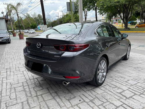 Imagen 5 de 13 de Mazda 3 Igrand Touring 2020