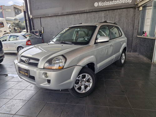 Hyundai Tucson 2.0 Gls 4x2 Flex Aut. 5p