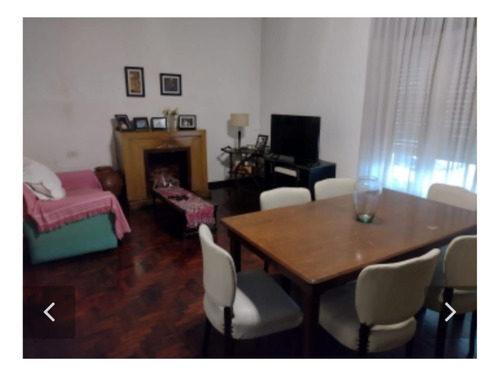 Casa De 8,66 X 38,51 En Villa Del Parque