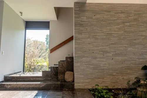 Casa En Venta En Colonia Altozano, Cuauhtémoc, Colima