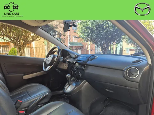 Mazda 2 1.5 Automático