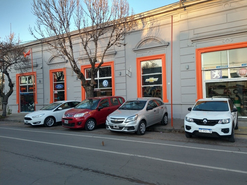 Imagen 14 de 15 de Volkswagen Suran 2013 1.6 Trendline 11b