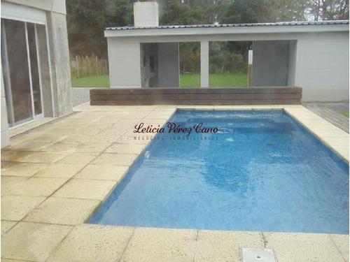 Venta Casa En Rincon Del Indio, 4 Dormitorios - Ref: 16570