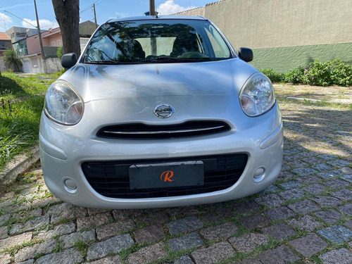 Nissan March 1.0 5p