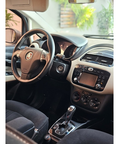 Fiat Linea 1.8 ESSENCE 16V FLEX 4P AUTOMATIZADO