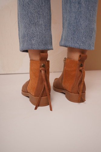 Botas Mujer Cuero 100% Taco Bajo Flecos Botinetas Chicago