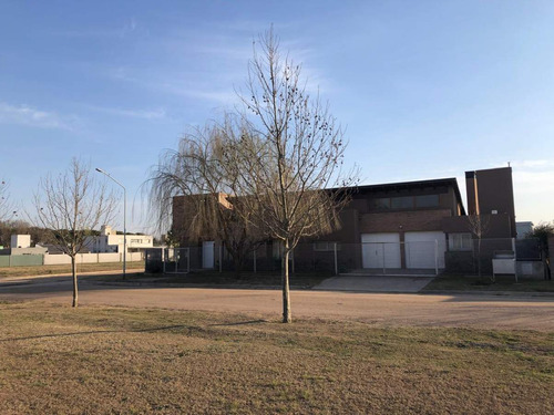 Dueño Vende Lote En Rio Cuarto Siempre Verde Con Escritura Y Financiacion Amplia Oportunidad