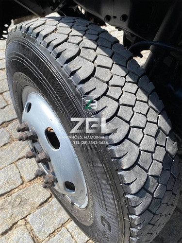 Imagem 9 de 12 de Ford F4000 4x4