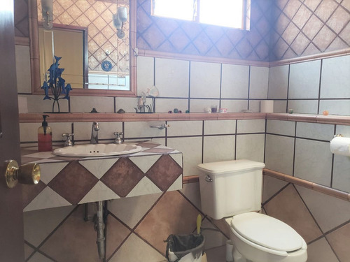 Edificio Con Bodegas En Venta En Tlalnepantla Centro, Tlalnepantla De Baz