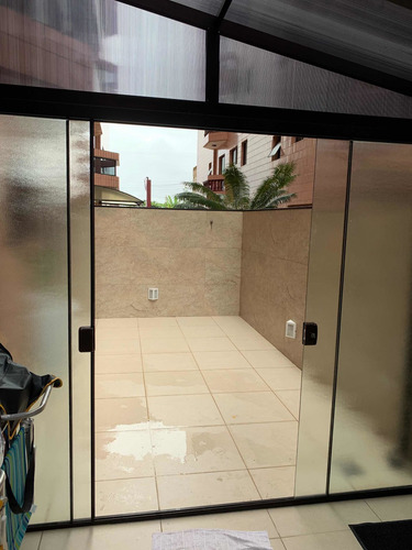 Imagem 2 de 9 de Apartamento Garden Com Quintal Amplo Praia Grande