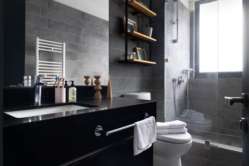 Seminuevo Con Gran Azotea Y Quincho. (triplex Condell)