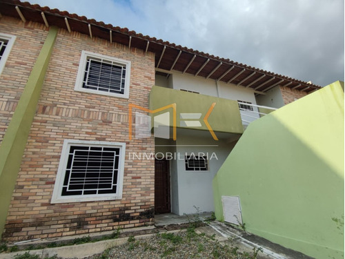 Urbanización La Pradera Excelente Towhouse Estado Aragua 