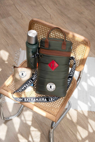 Imagen 4 de 8 de Mochila Matera Diamond Pop Militar