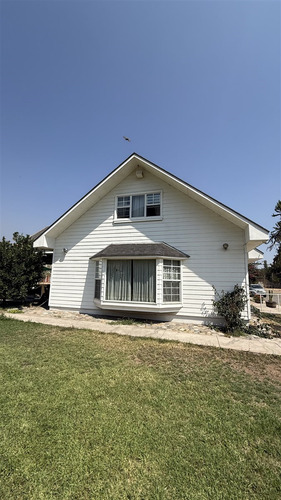 Casa En Venta De 4 Dorm. En Paine