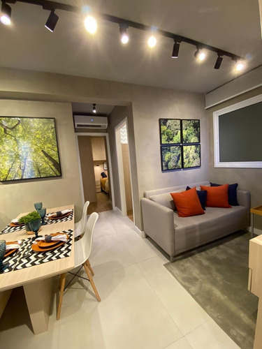 Imagem 4 de 15 de Apartamentos Com 2 Quartos À Venda Ao Lado Da Estação Tolstói. - 678