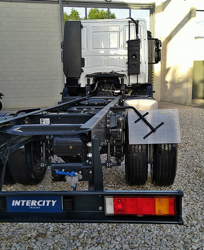 Imagen 2 de 23 de Iveco New Tector 280