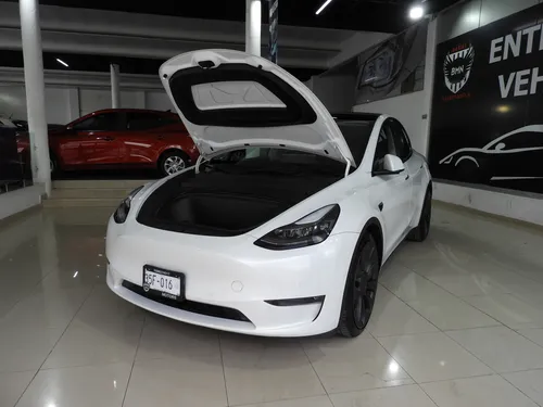 Tesla 2021 Model Y