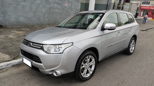 Imagem 1 de 11 de Mitsubishi Outlander