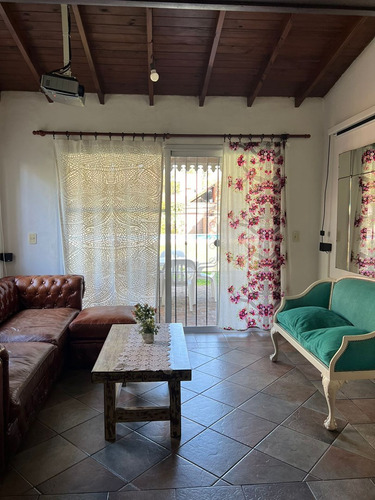 Casa En Venta En De Vicenzo Chico, Del Viso, Pilar