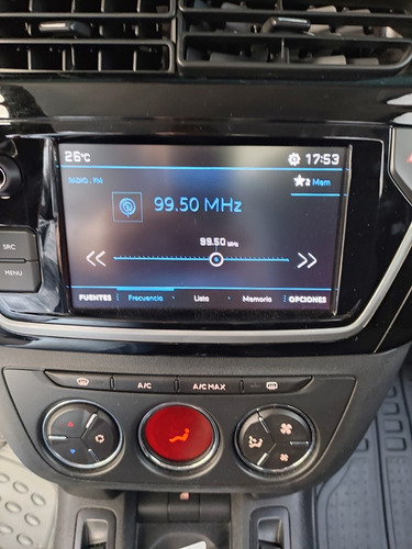 Imagen 8 de 14 de Peugeot 301 2018 1.6 Allure Hdi Diesel Mt