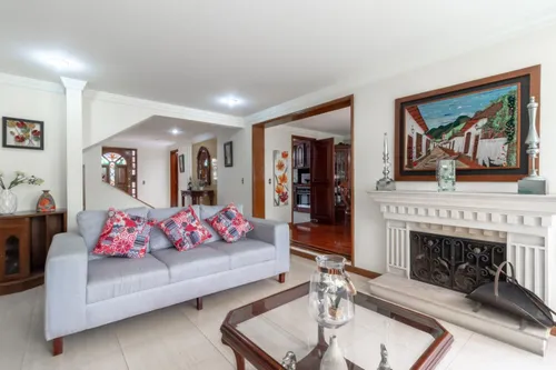 Casa En Venta En Sotileza. Cod V8134