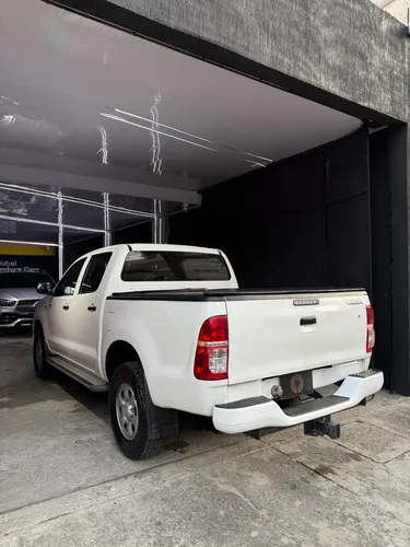 Toyota Hilux 2.5 diésel 4x4