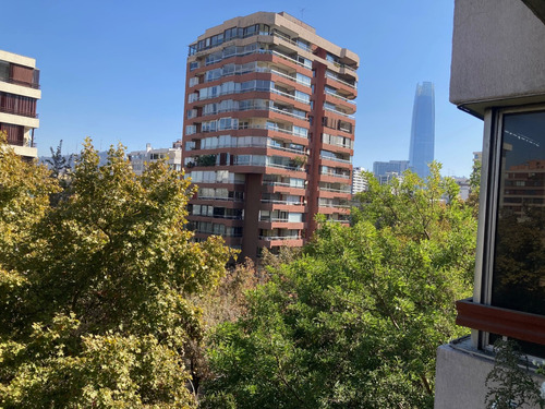 Venta De Hermoso Departamento, Providencia