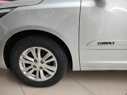 Imagem 8 de 14 de Chevrolet Cobalt 1.8 Mpfi Ltz 8v Flex 4p Automatico