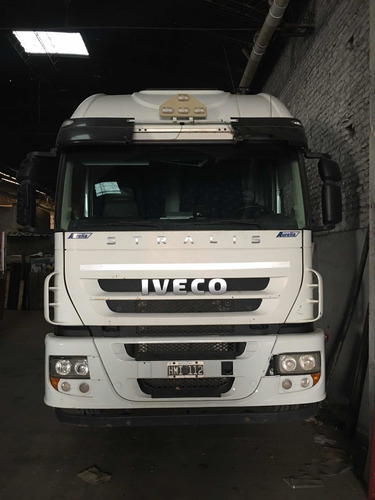 Imagen 13 de 16 de Iveco Stralis 740 S42t Tb + Semirremolque Salto 2017