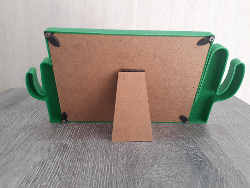 Imagen 6 de 8 de Porta Retrato Soporte De Foto Cactus Infantil Plástico 10x15