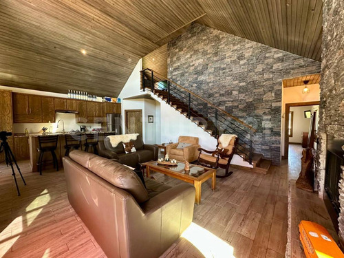 Casa De Campo En Venta Fracc Los Lirios, Majalca Chihuahua