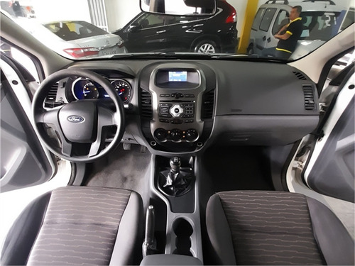 Ford Ranger 2.5 XLS 4X2 CD 16V FLEX 4P MANUAL