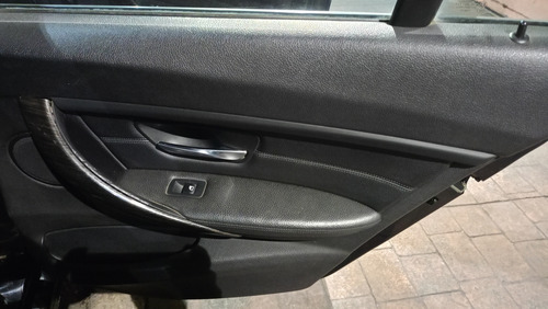 BMW Serie 3 2.0 328ia Modern Line At
