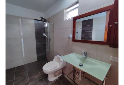 Venta Casa De 258mts2 Condominio En El Castillo, Jamundí 7384.