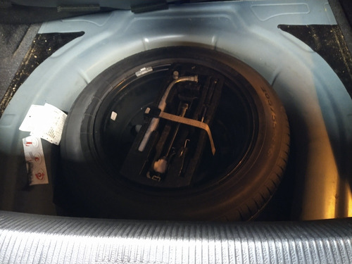 Volkswagen Vento 2.5 Advance 170cv 2009