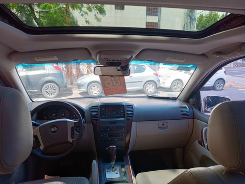 Imagen 8 de 13 de Kia Sorento Ex Td Todo Terreno 2006