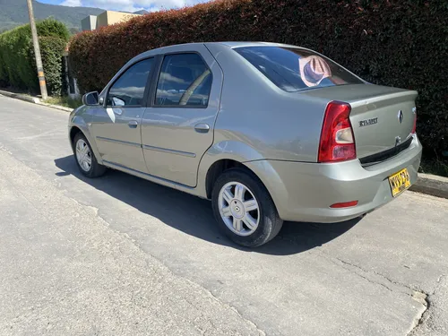 Renault Logan 1.6 Dynamique Fii