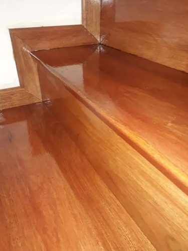 Imagen 4 de 5 de Pulido Plastificado Hidrolaqueado Reparación Pisos De Madera