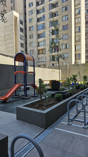 Estudio A Estrenar, En Edificio Centenario 1 (metrofranklin)