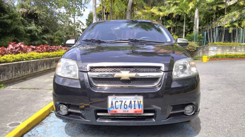Imagen 2 de 12 de Chevrolet Aveo Lt