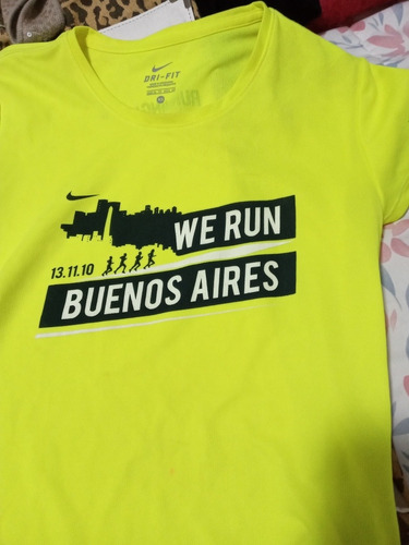 Remera Deportiva Nike We Run Buenos Aires Fluor Oferta! (Usado)